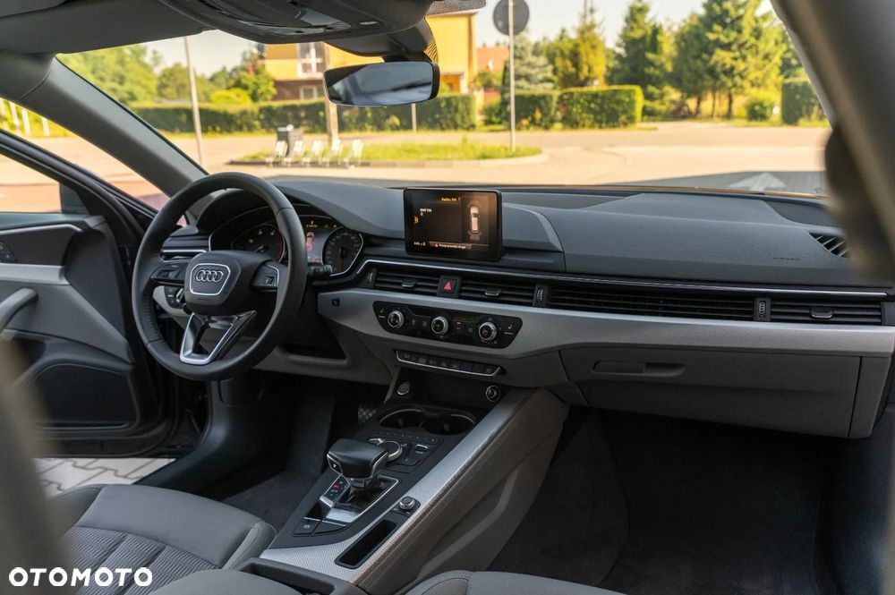Audi A4 Avant 2.0 TDI S tronic - 20