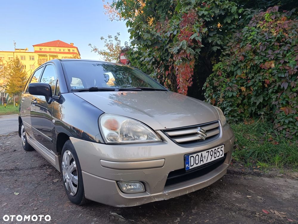 Suzuki Liana - 2