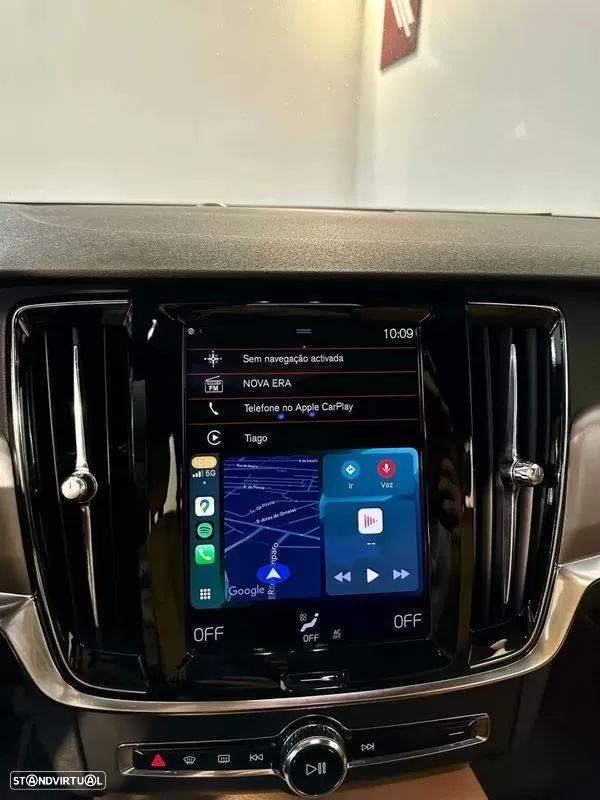 Volvo V90 2.0 D4 Momentum Geartronic - 21