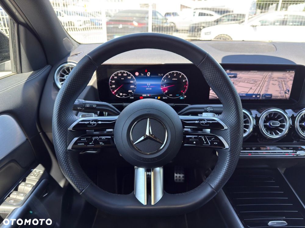 Mercedes-Benz GLA 200 AMG Line - 21