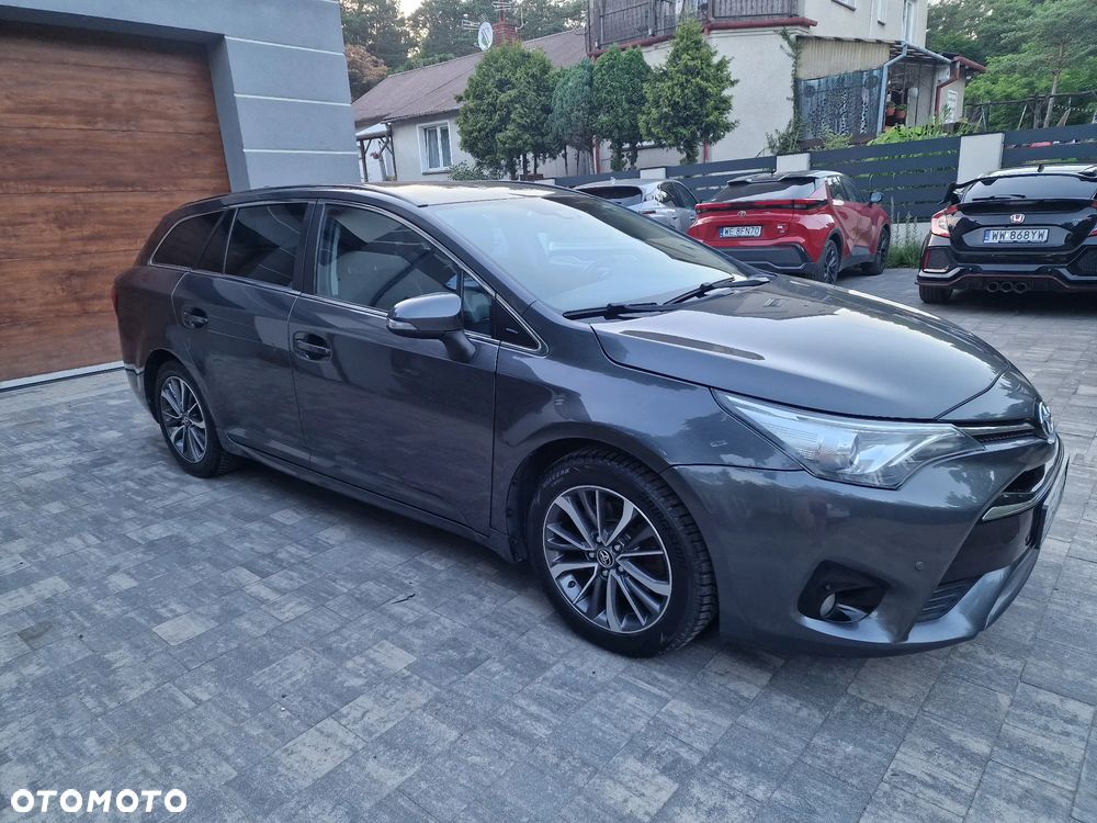 Toyota Avensis 2.0 D-4D Prestige - 7