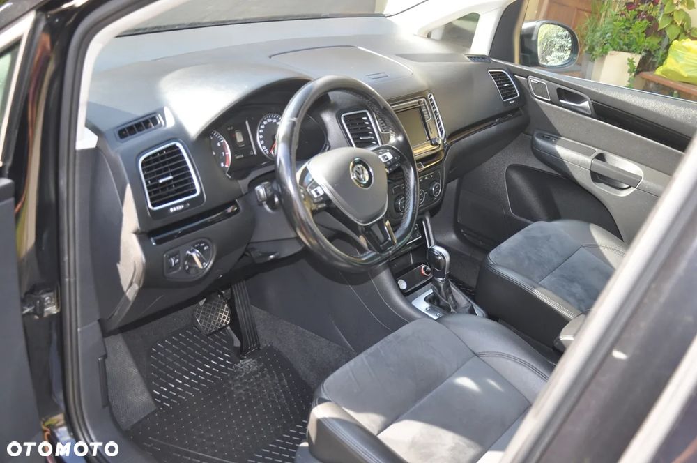 Volkswagen Sharan 2.0 TSI DSG (BlueMotion Technology) Highline - 21