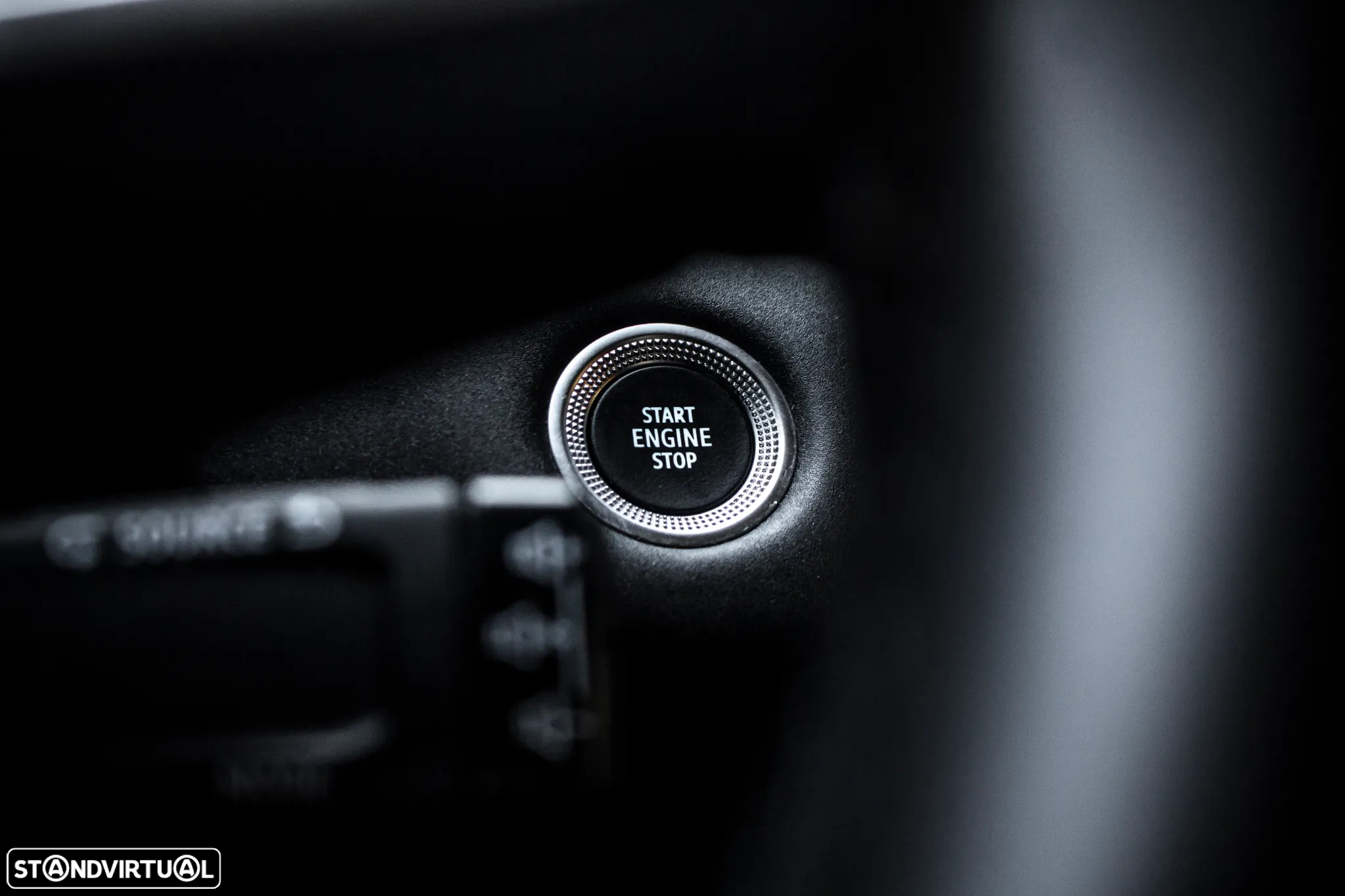 Renault Captur 1.6 E-Tech Intens - 19