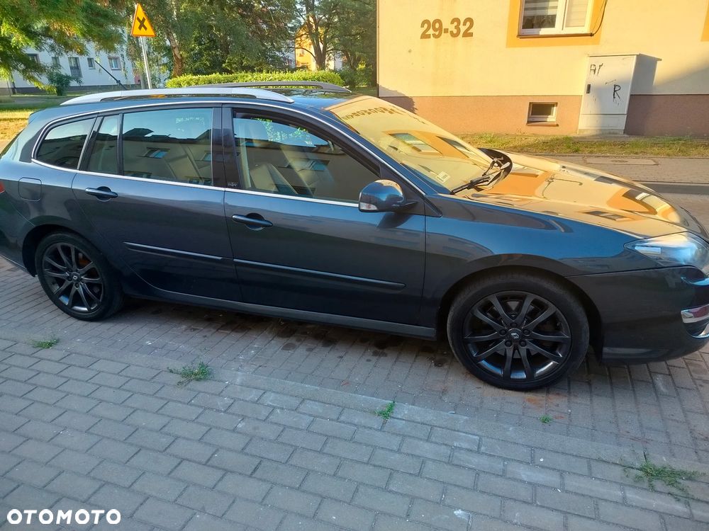 Renault Laguna ENERGY dCi 175 FAP Start & Stop Initiale - 1