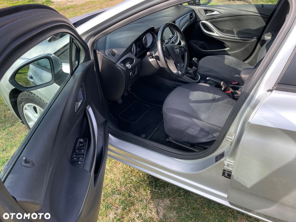 Opel Astra 1.4 T Elite - 14