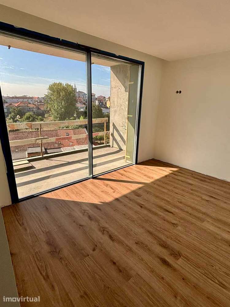 Apartamento T2 Novo - CO - Grande imagem: 5/8