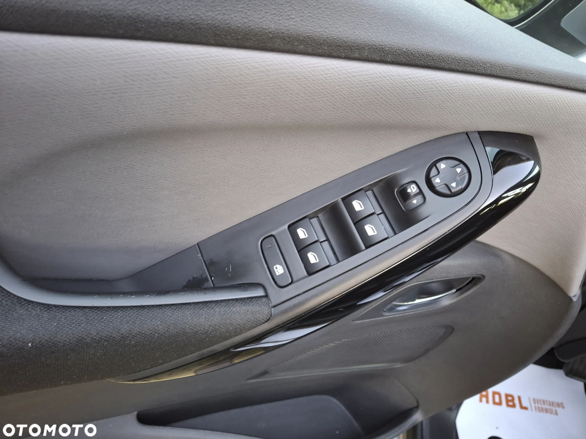 Citroën C4 SpaceTourer Grand 1.5 BlueHDi More Life S&S EAT8 - 11