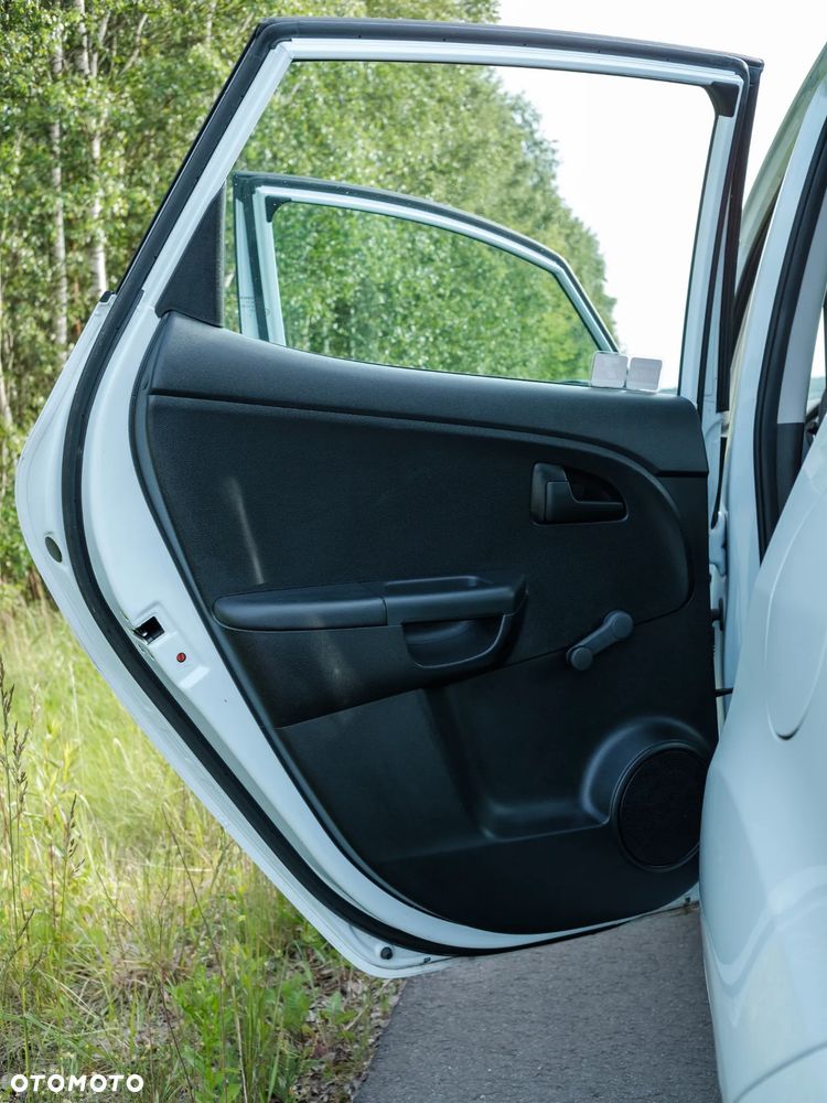 Kia Venga 1.6 M - 16