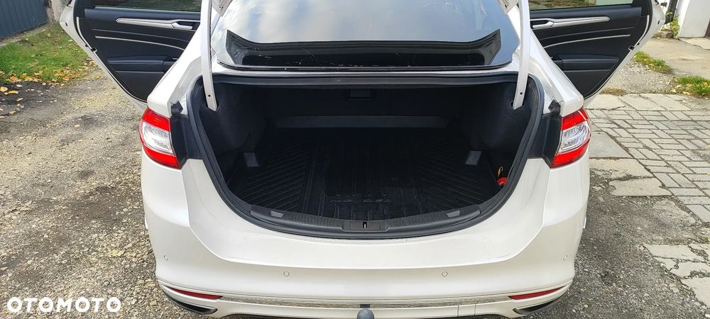 Ford Mondeo Vignale 2.0 TDCi - 25