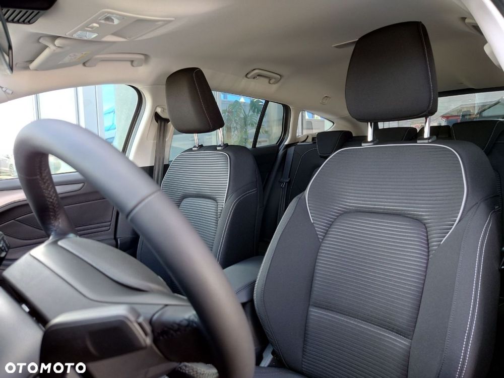 Ford Focus - 12