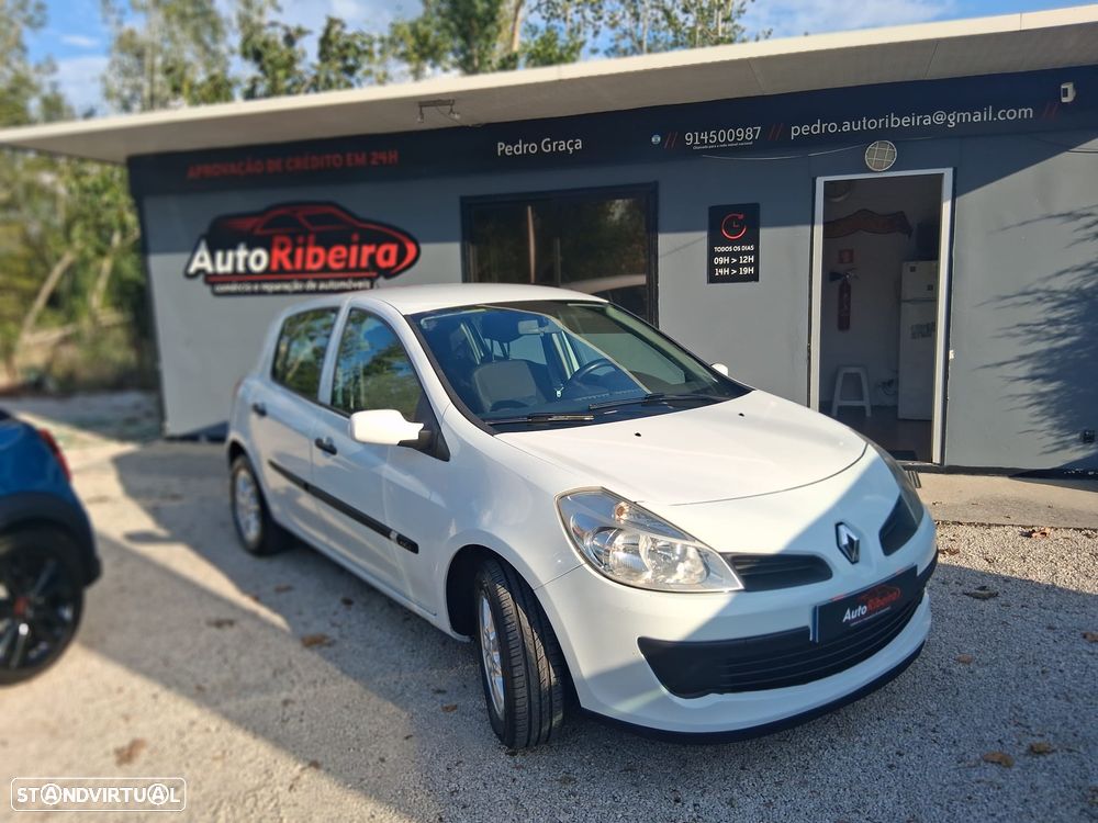 Renault Clio 1.5 dCi Confort - 17
