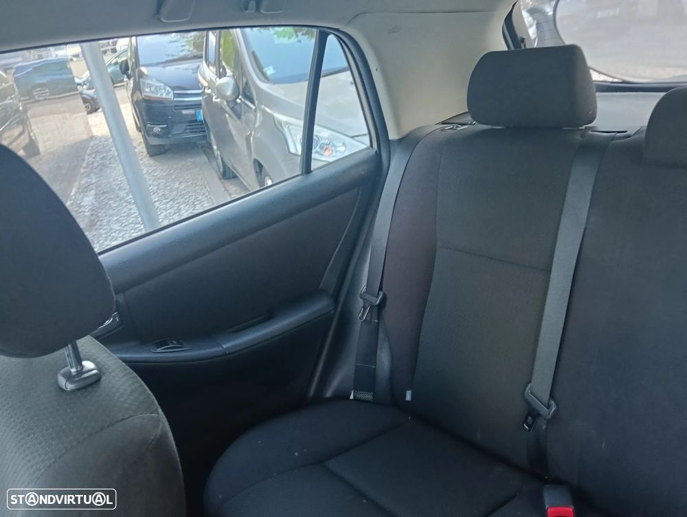 Toyota Corolla 1.4 D-4D S-Pack+AC - 14