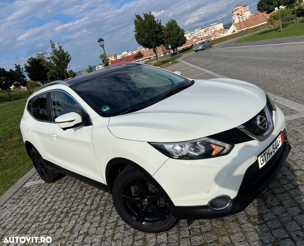 Nissan Qashqai 1.6 DCI TEKNA+ - 3