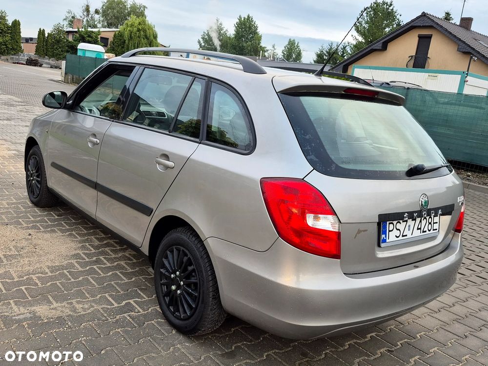Skoda Fabia 1.2 TSI STYLE EDITION - 23