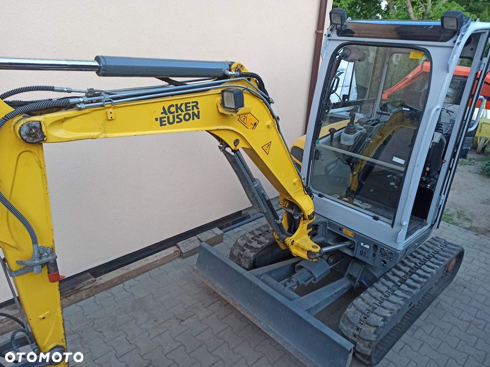 Wacker Neuson EZ28 - 3