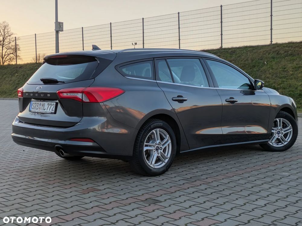 Ford Focus 1.5 EcoBlue Start-Stopp-System COOL&CONNECT - 8