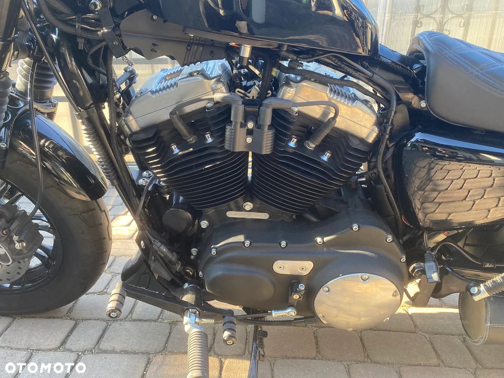 Harley-Davidson Sportster Forty-Eight - 3