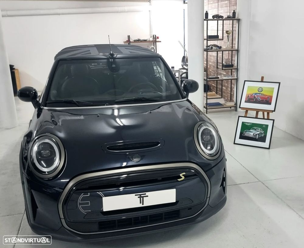 MINI Cabrio Cooper SE - 4