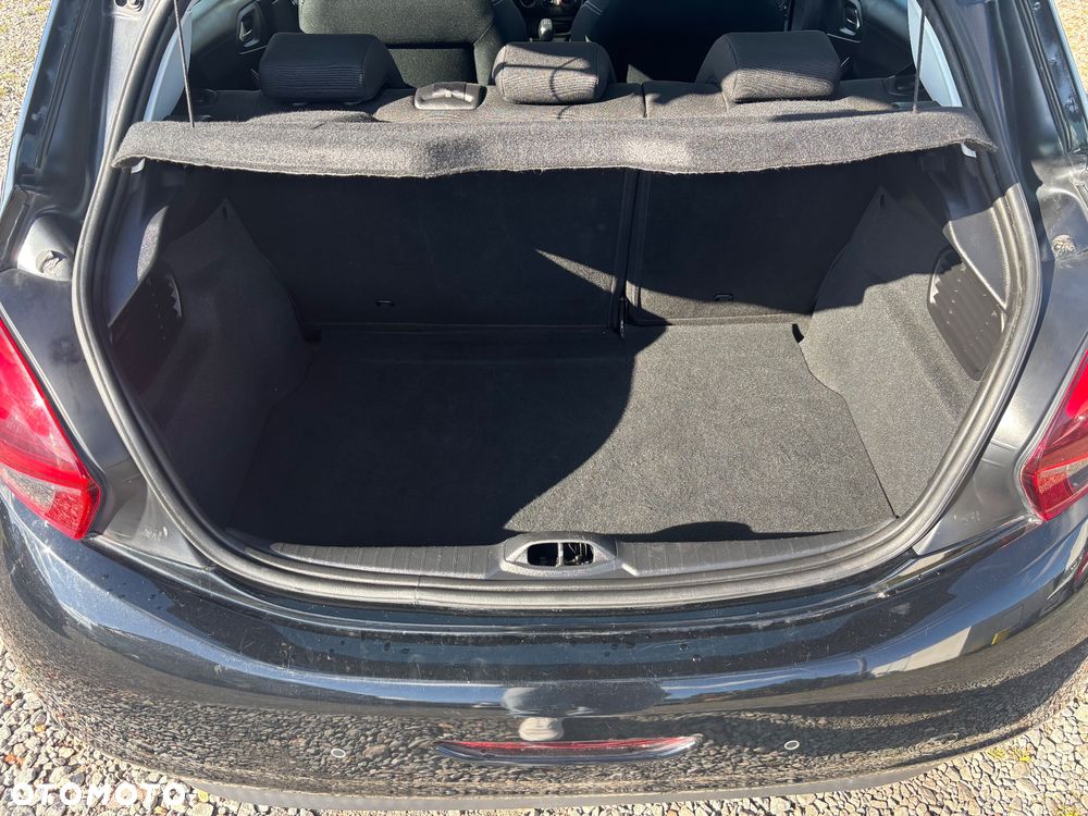 Peugeot 208 1.2 PureTech Active - 6