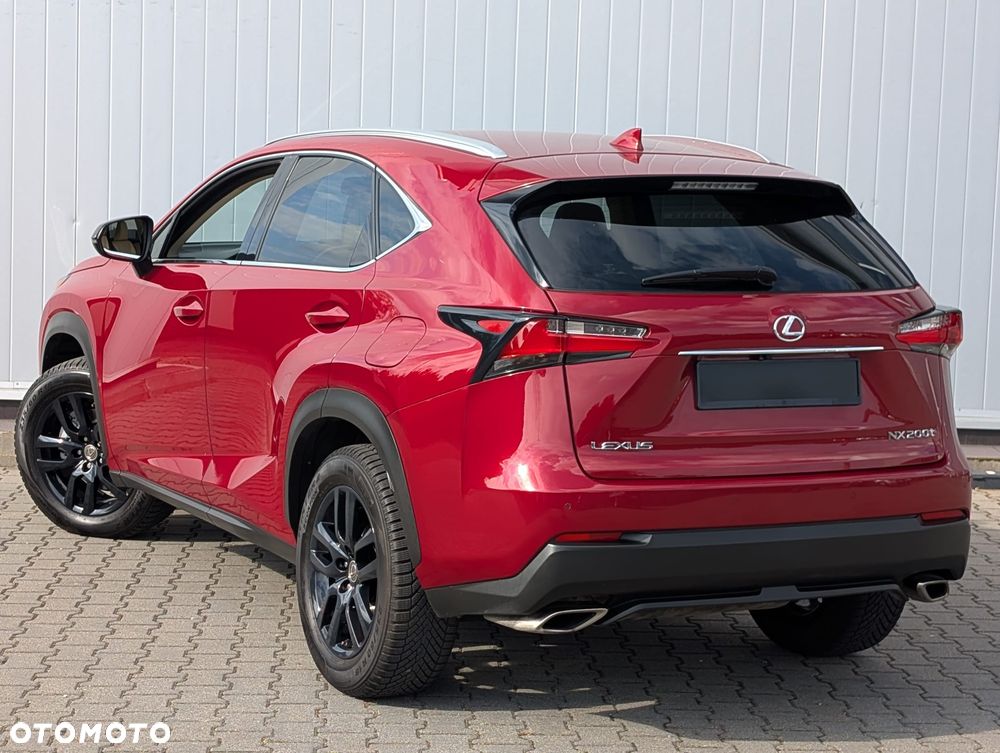 Lexus NX 200t - 2