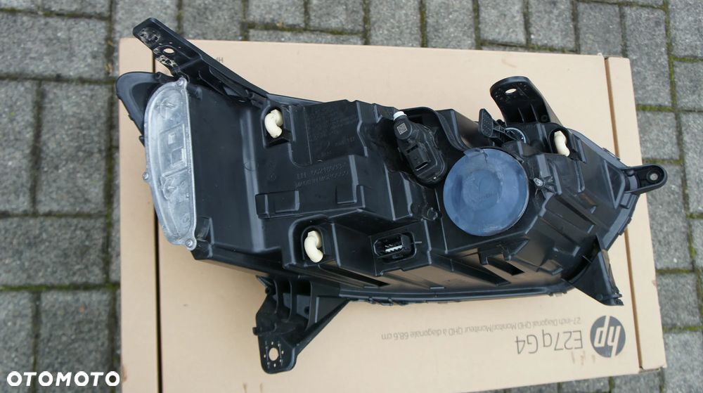 PRZEDNIA LEWA LAMPA DACIA SANDERO III JOGGER LED - 8