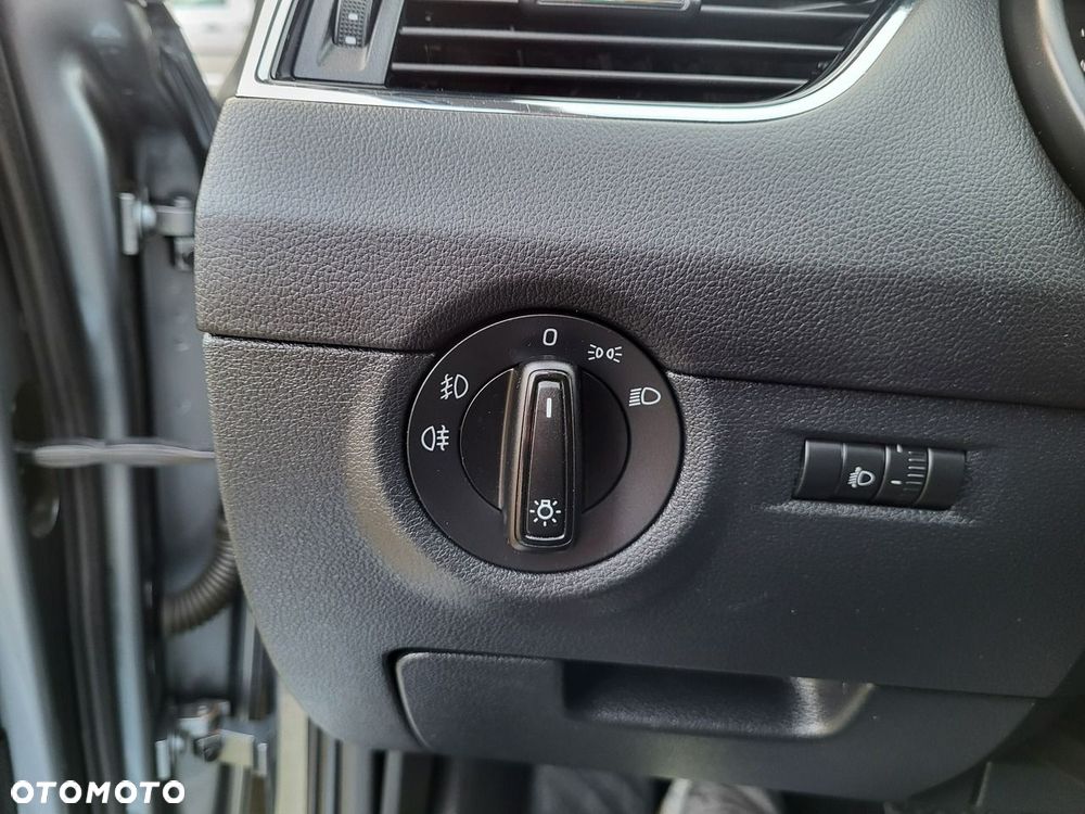 Skoda Octavia - 35