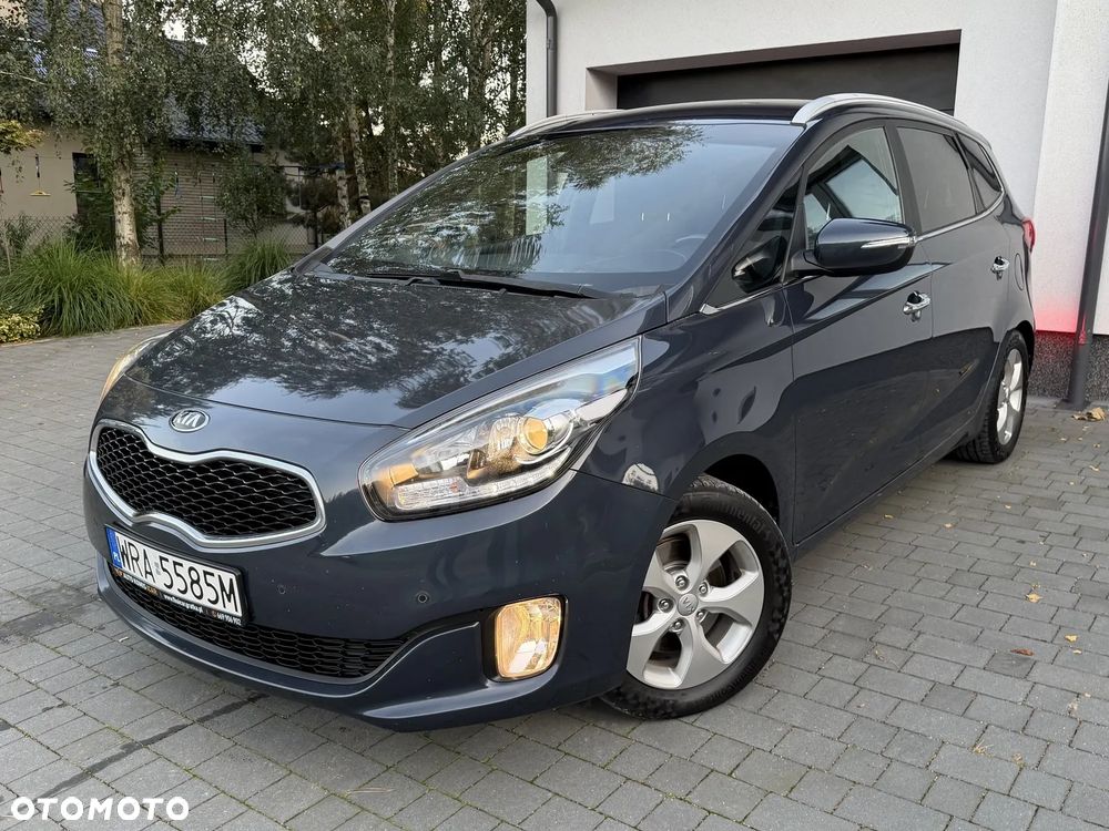 Kia Carens