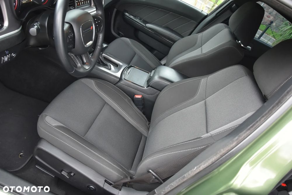 Dodge Charger 3.6 GT - 27