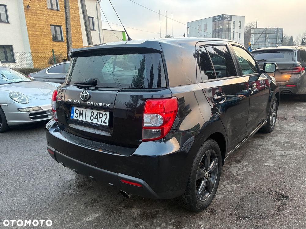 Toyota Urban Cruiser - 4