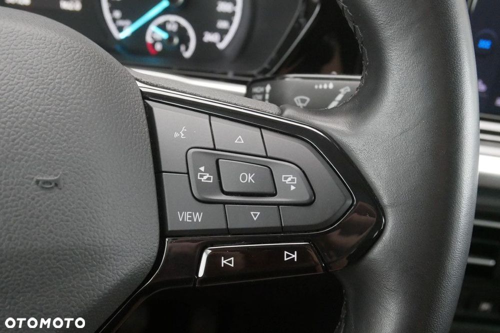 Ford Tourneo Connect - 20