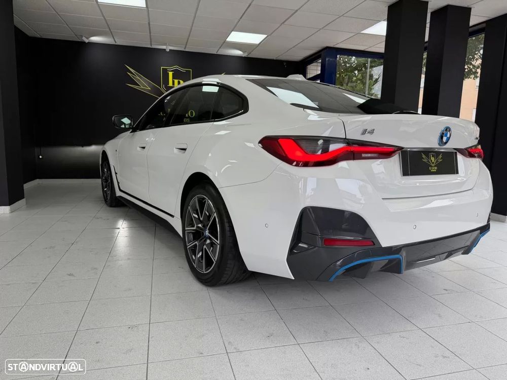 BMW i4 eDrive35 Pack Desportivo M - 38