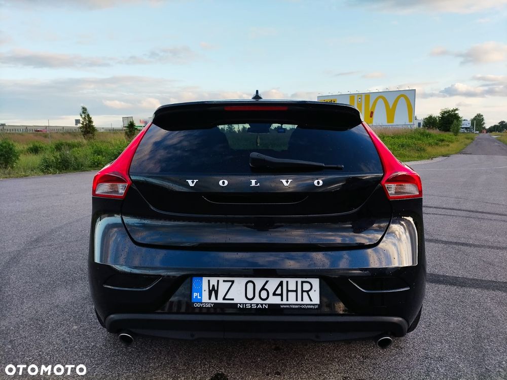 Volvo V40 D3 Kinetic - 4