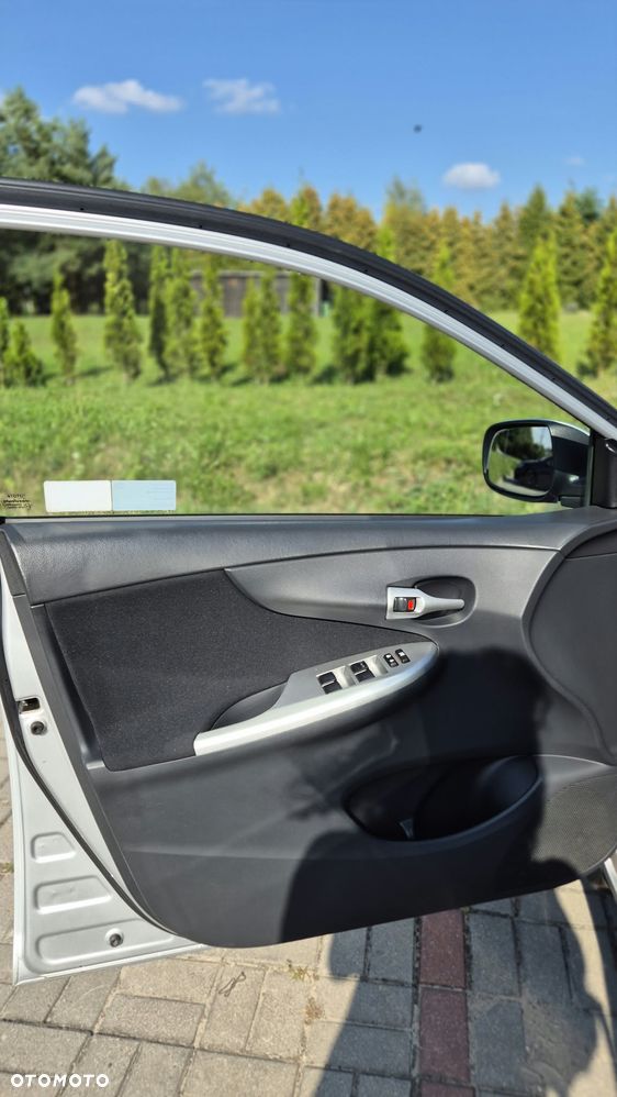 Toyota Corolla 2013 photo 3