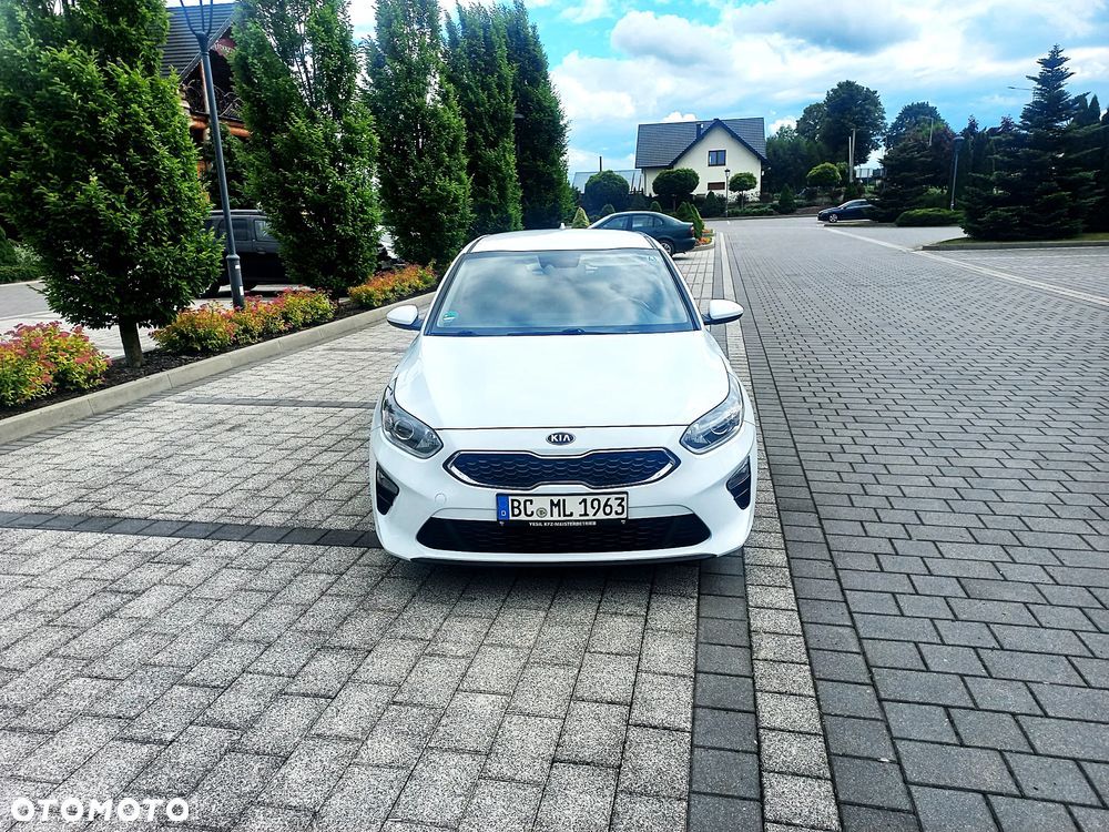Kia Ceed 1.6 CRDi DCT Vision - 9