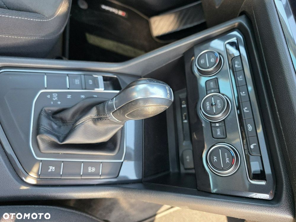 Volkswagen Tiguan 2.0 TDI SCR Urban Sport DSG - 5