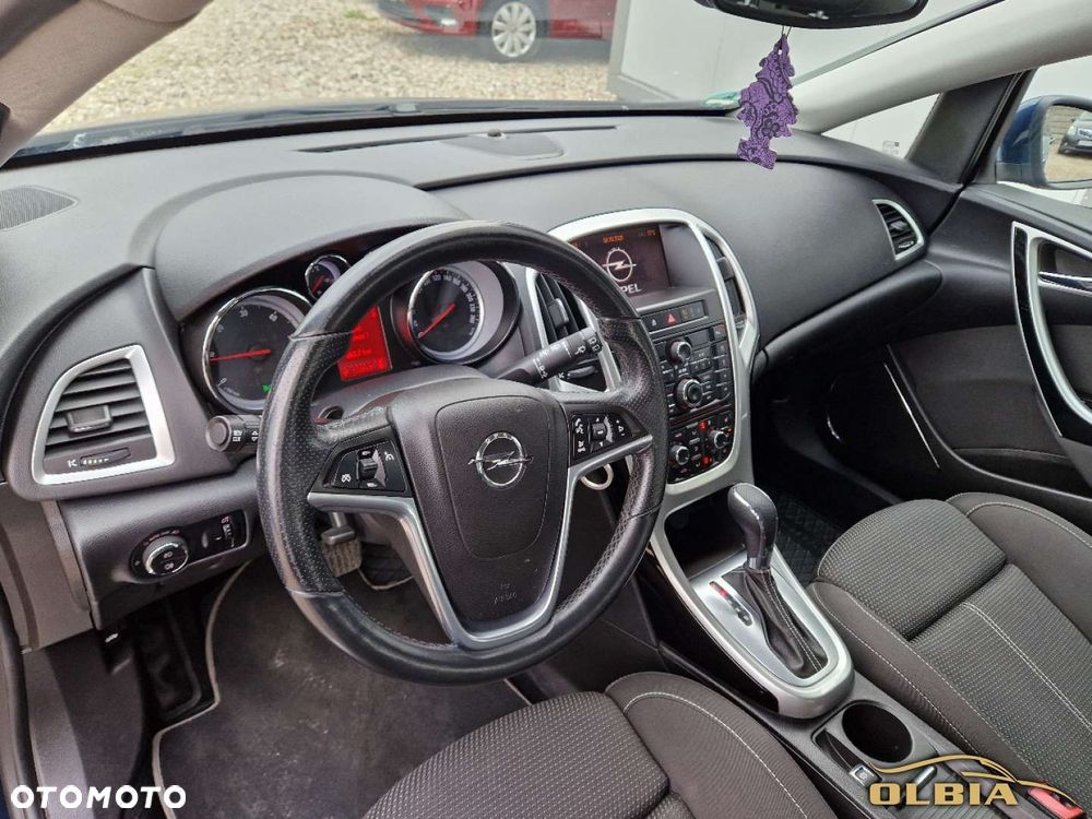 Opel Astra - 24