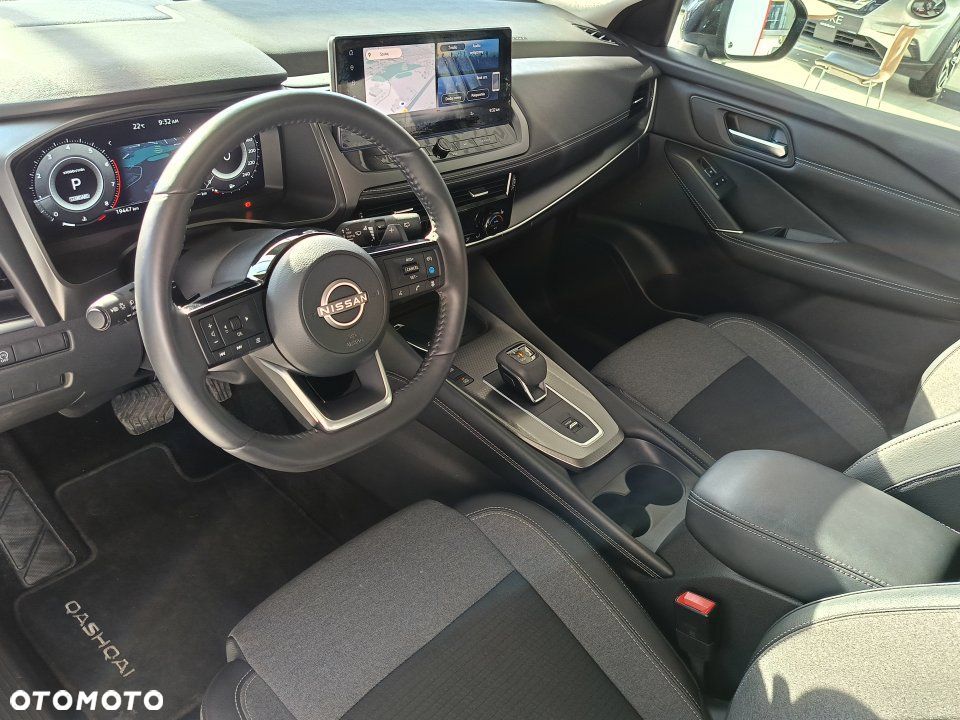Nissan Qashqai - 10