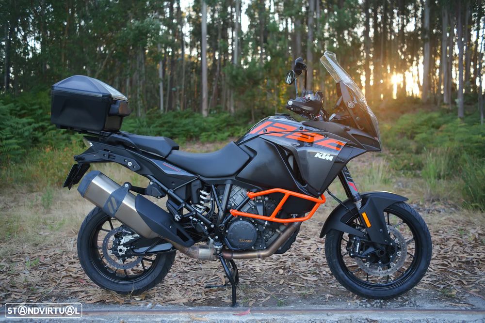 KTM 1290 Super Adventure S - 4
