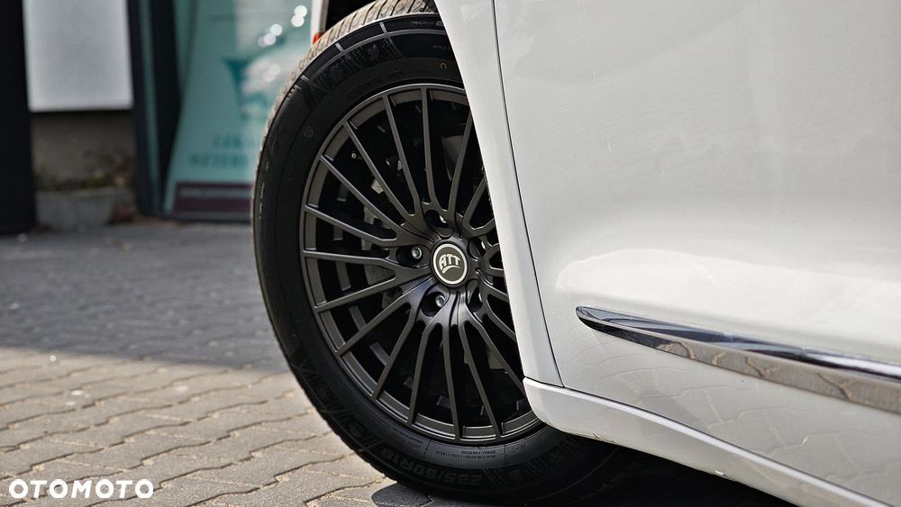 Chrysler Pacifica - 6