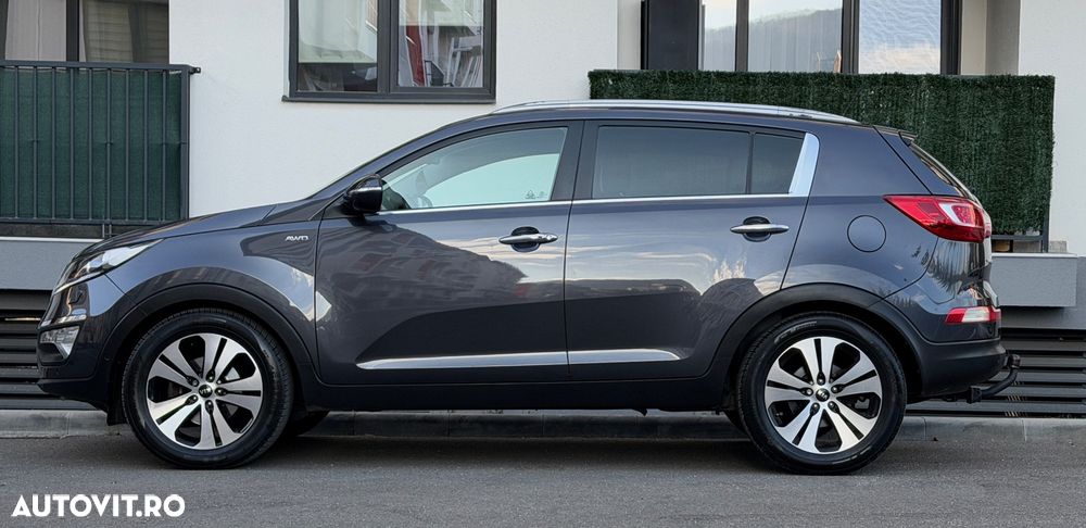 Kia Sportage 2.0 CRDI 4WD Automatik Fifa World Cup Edition - 4