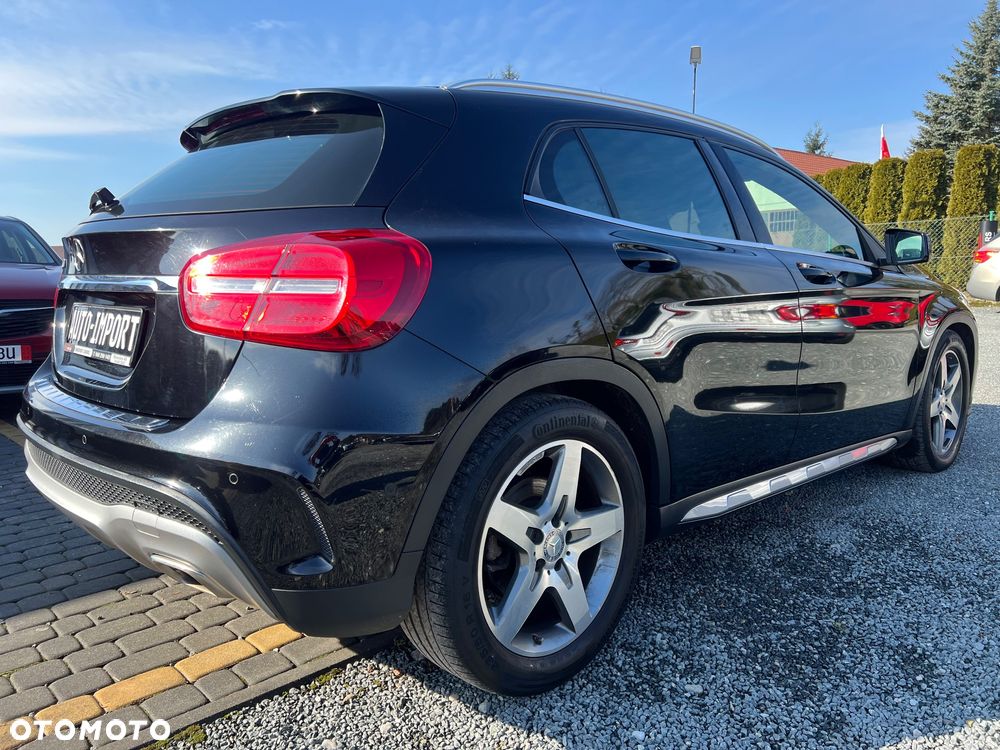 Mercedes-Benz GLA 200 AMG Line - 5
