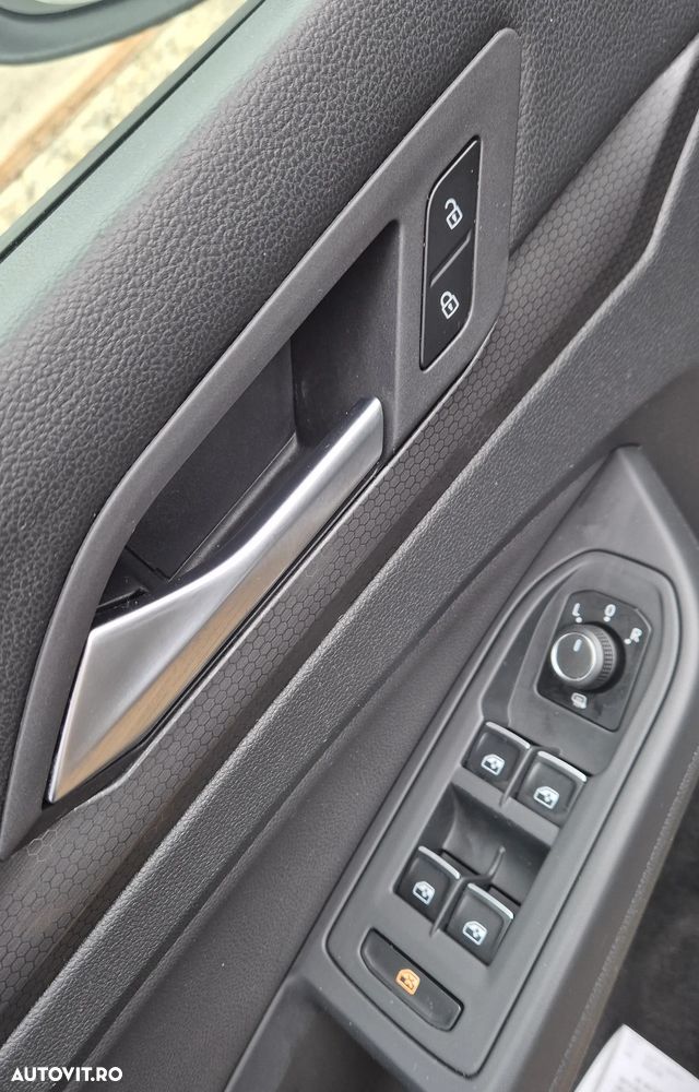 Volkswagen Golf 2.0 TDI SCR DSG GTD - 31