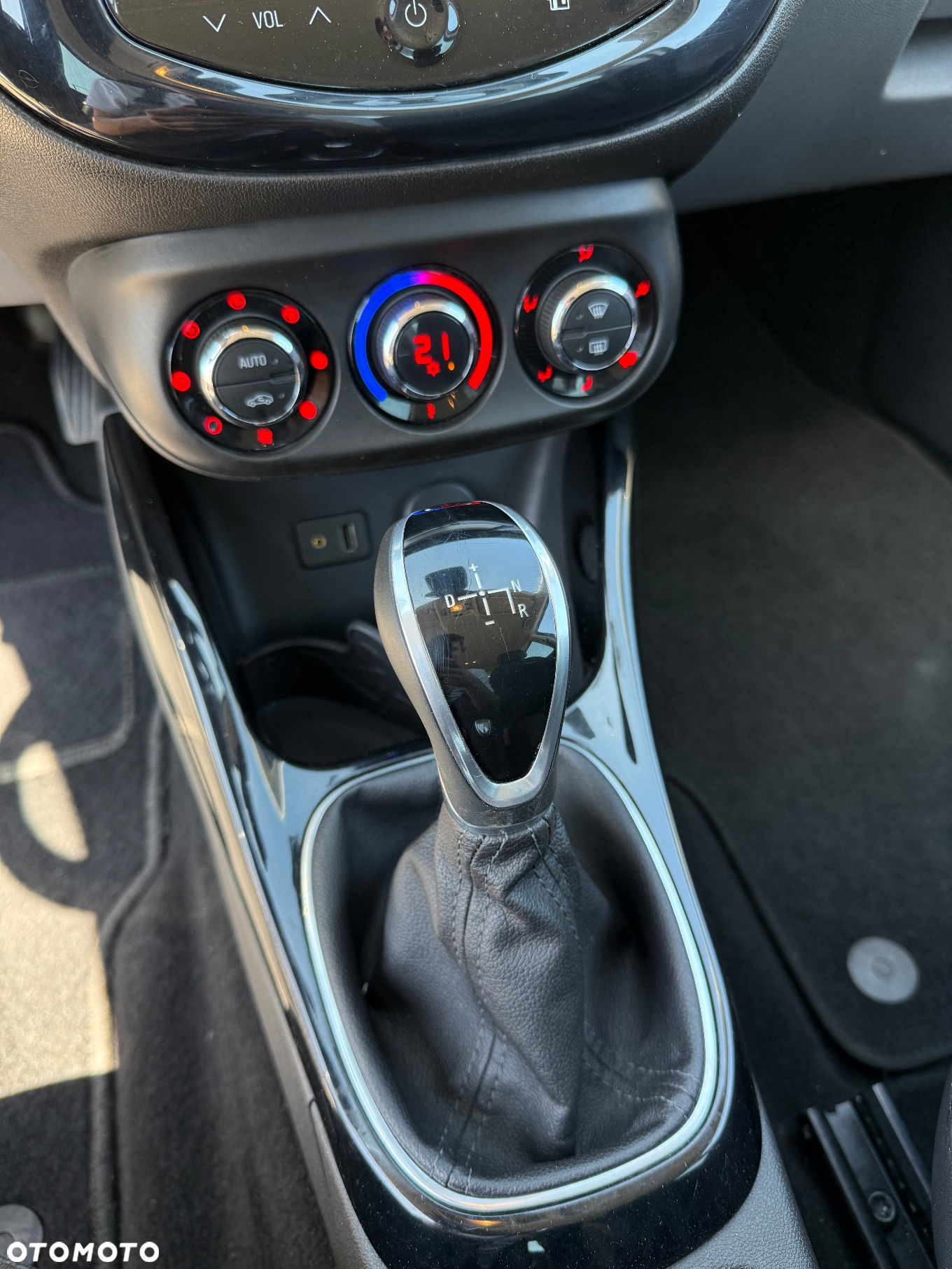 Opel Corsa - 28