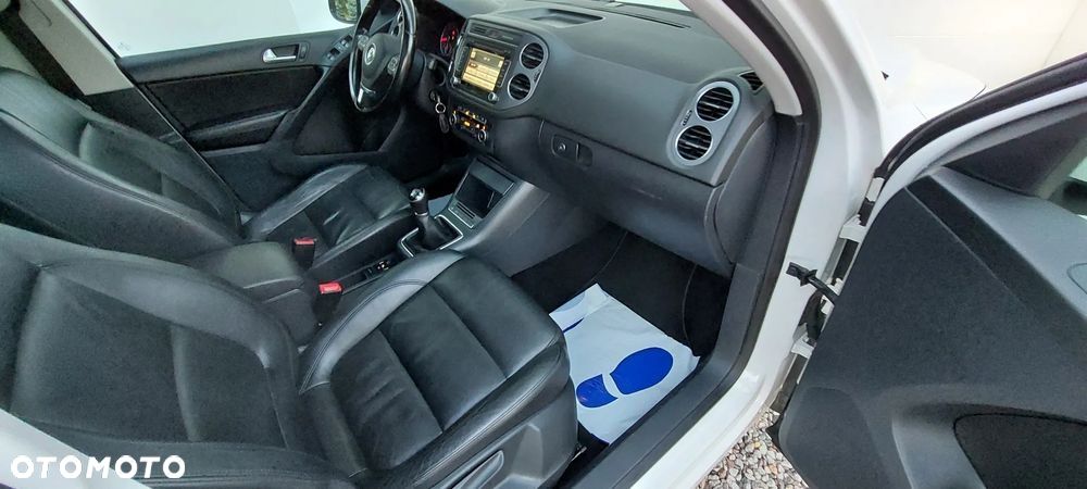Volkswagen Tiguan 1.4 TSI BlueMotion Technology Exclusive - 27
