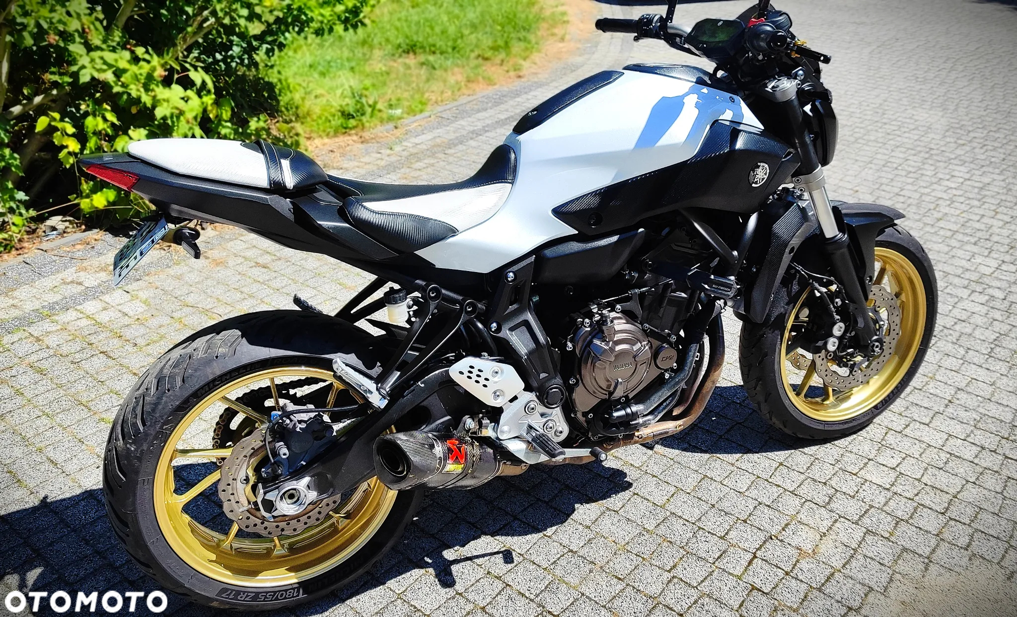 Yamaha MT - 2