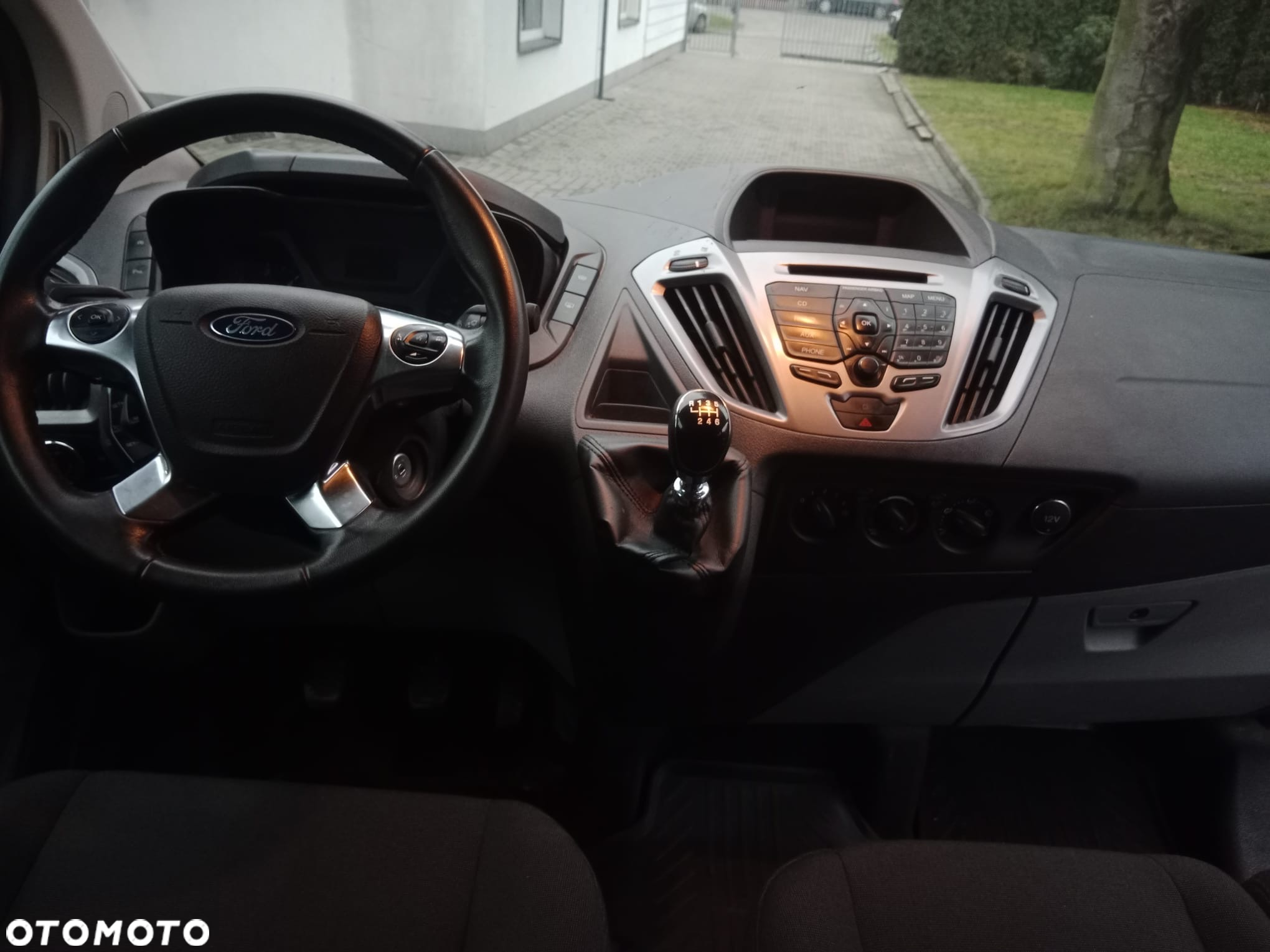 Ford Transit 350 L3H3 VA Trend - 27