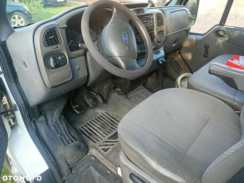 Ford Transit - 5