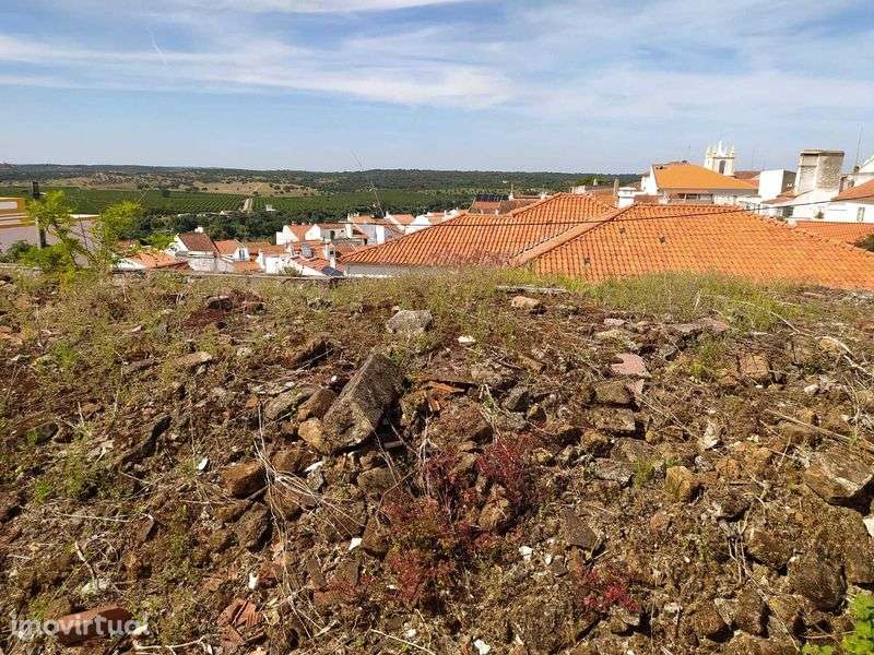 Terreno com potencial em Mora - Grande imagem: 4/5