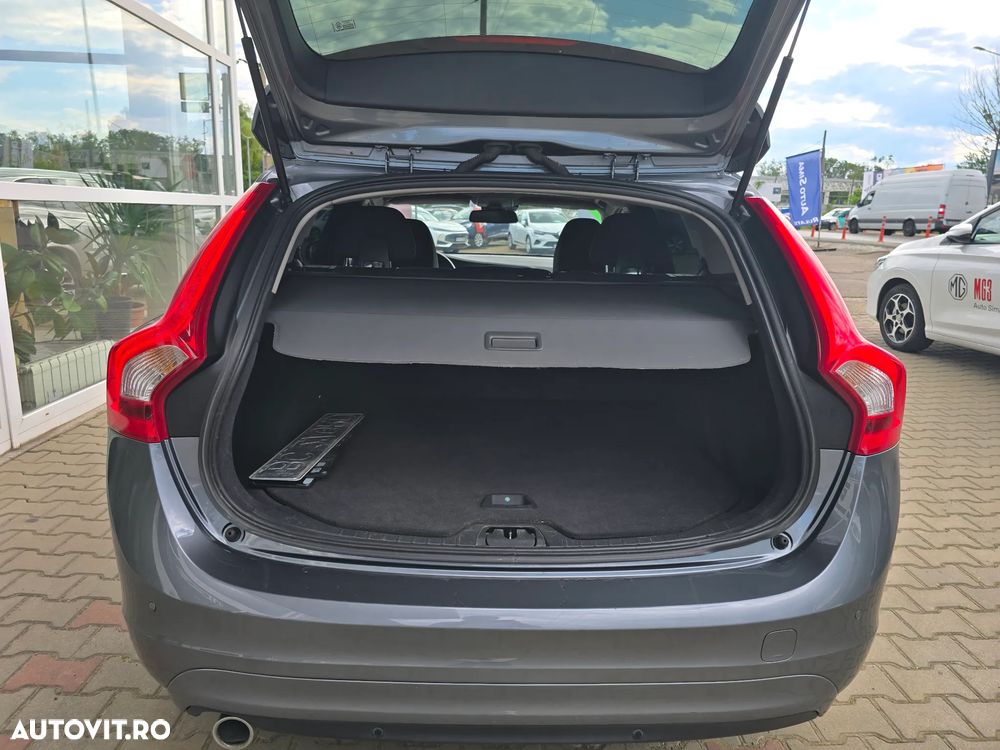Volvo V60 - 14