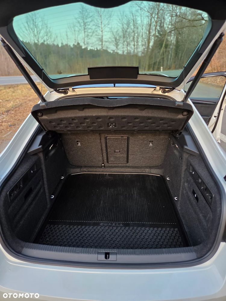 Skoda Superb 2.0 TSI Sportline DSG - 37
